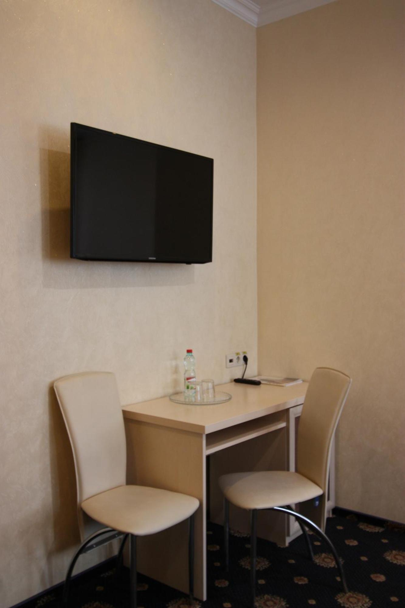 Gonchar Hotel Κίεβο Εξωτερικό φωτογραφία